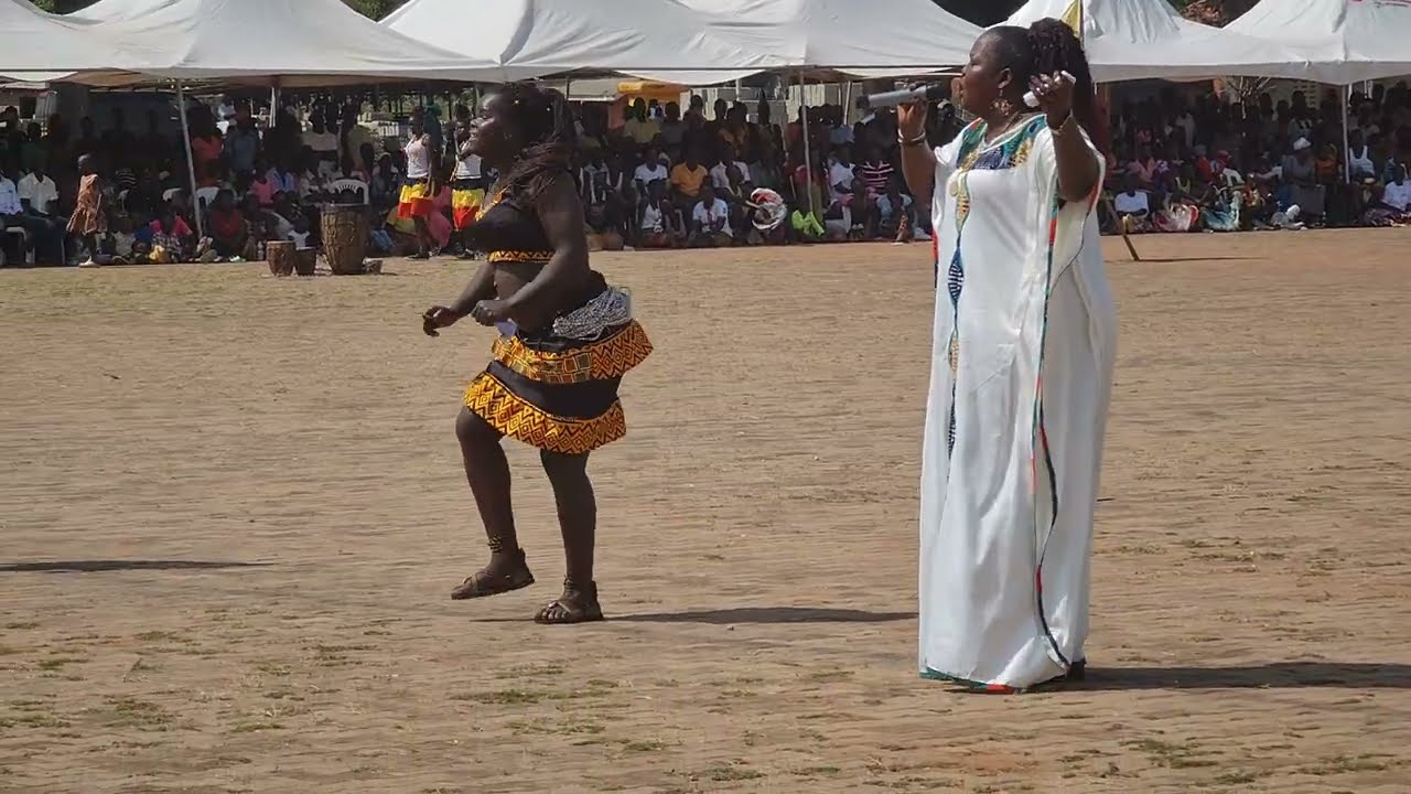 The best dance performances by Jenneth Prischa's queen dancers
