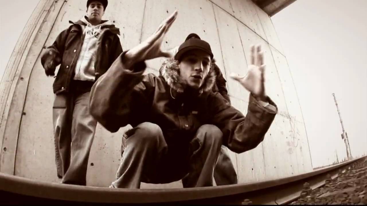 Mundpropaganda - Mach die Augen auf feat. Freestyle (The Arsonists)