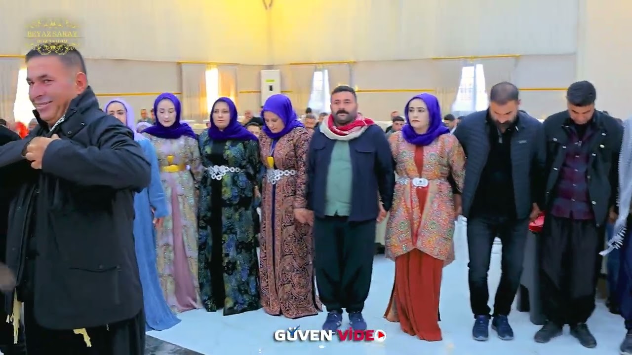 BERA  AİLESİ - MİNE & MEHMET PART 1 BEYAZ SARAY DÜĞÜN SALONU FOTO GÜVEN