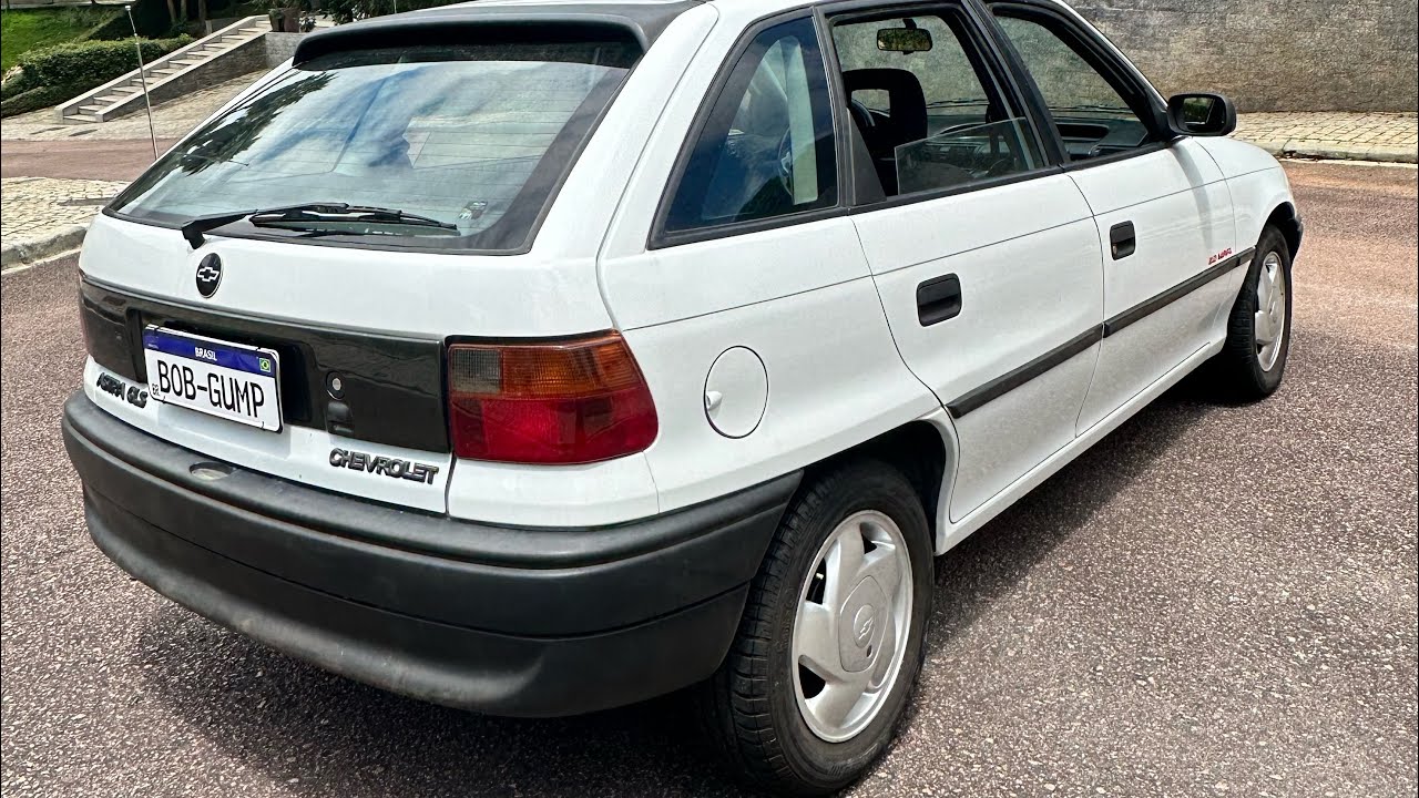 Detalhes do nosso Astra GLS Belga 1995. A evolução do Kadett.