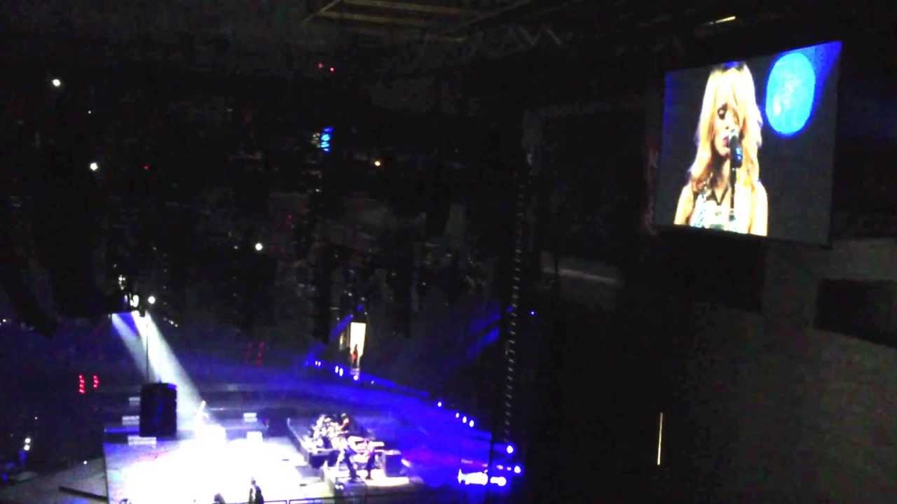 Stay - Rihanna in Barcelona (Diamonds World Tour) 01-06-13