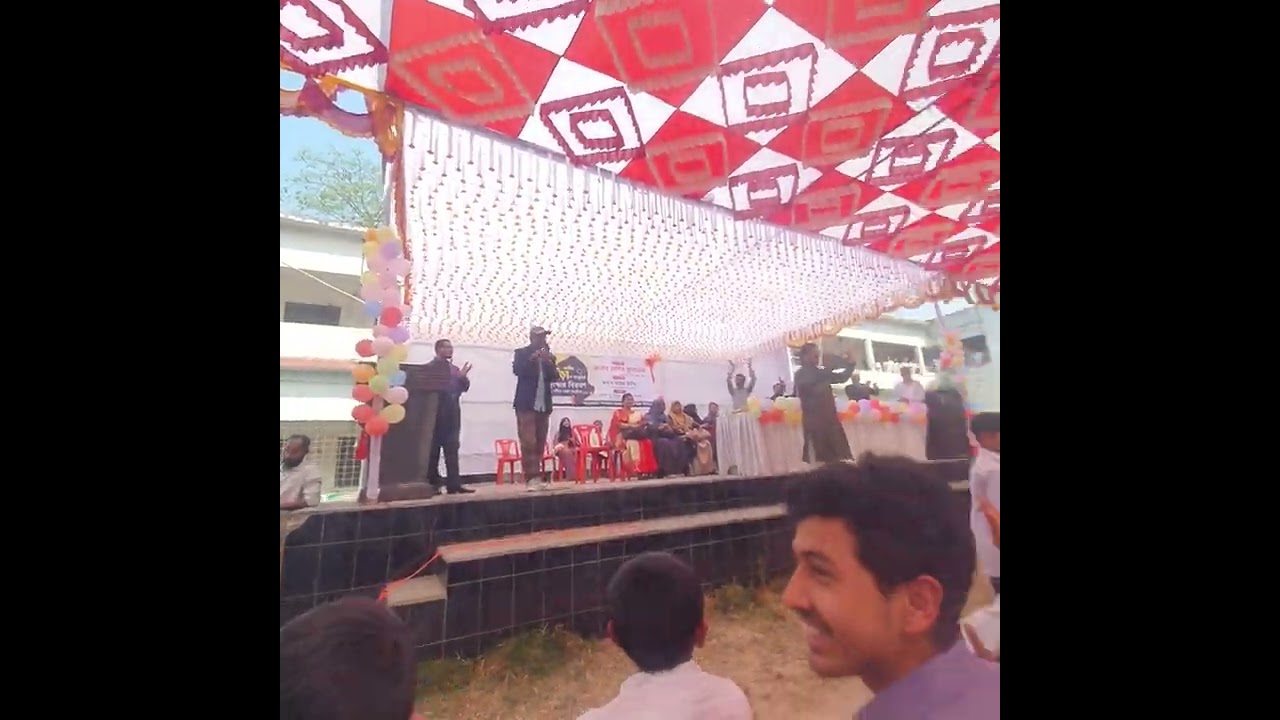 লাকসাম সরকারি পাইলট উচ্চ বিদ্যালয়।