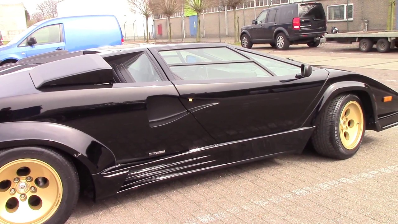 1987 Lamborghini Countach 5000 QV start up at Car Cave Belgium