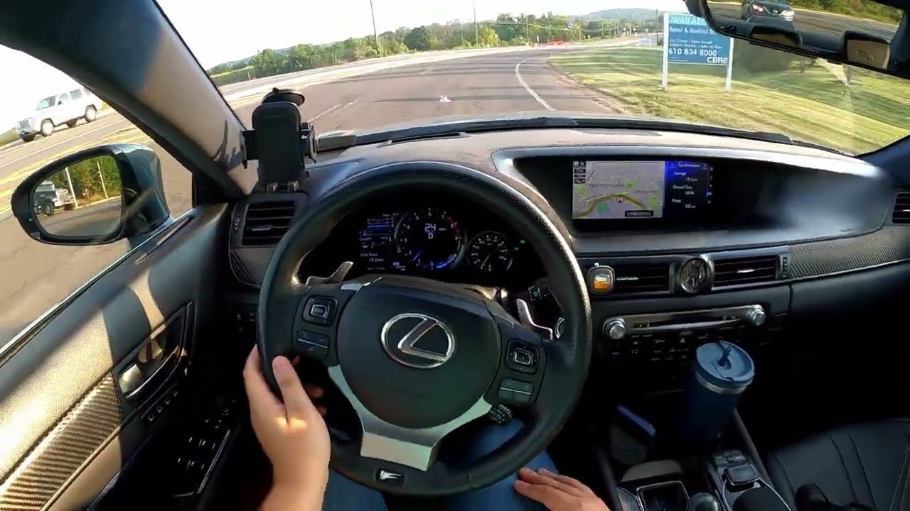 Поездки на работу в семейном седане Lexus «Track-Ready» — Lexus GS F 2016 года — обзор от первого...