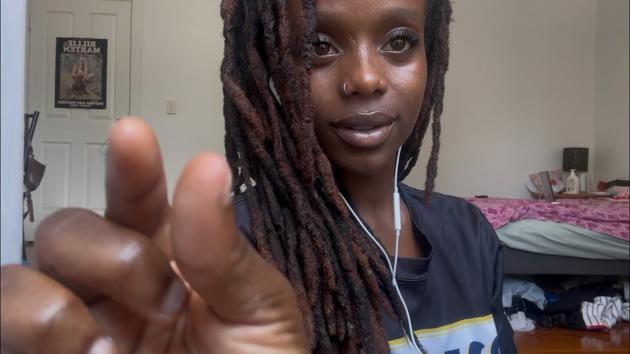 ASMR| 5 MINUTES OF FAST AND AGGRESSIVE PLUCKING YOUR NEGATIVE ENERGY 
