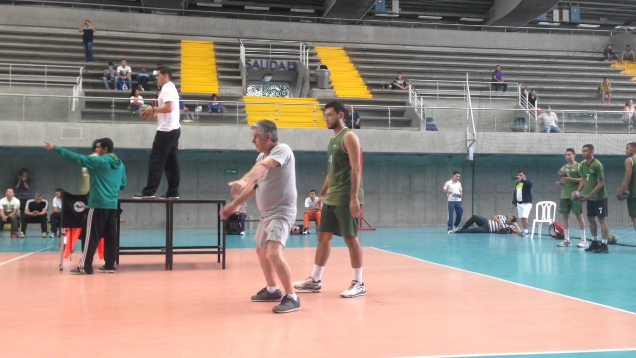 Seminario Internacional Voleibol Raúl Lozano