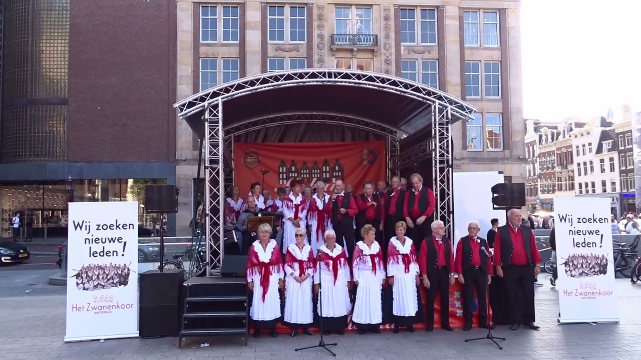 Het Zwanenkoor - Mokum wat maak je me nou  / Draaiorgelfestival 2019 Beursplein Amsterdam