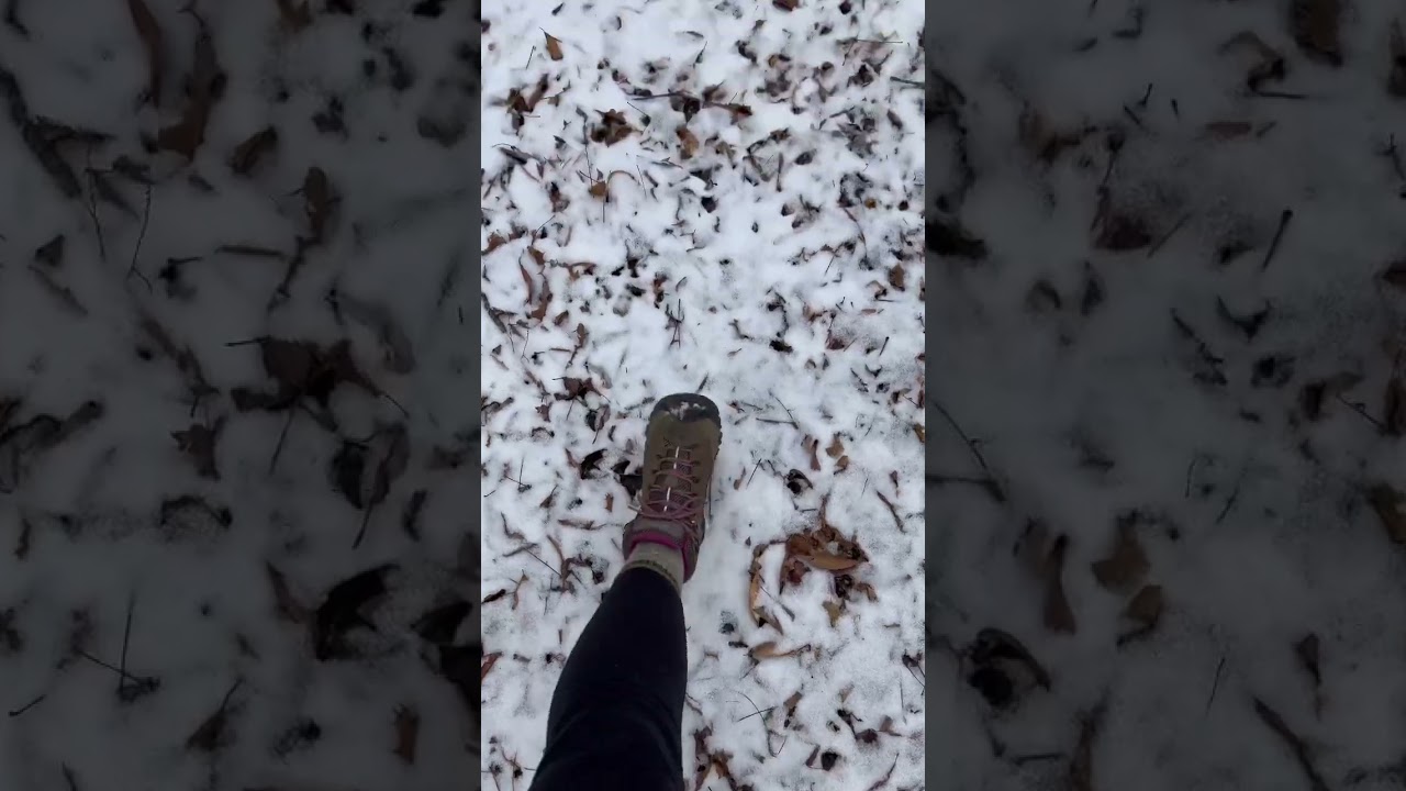 Crunchy winter hiking 🥾 #barnviewfarms #hiking #outdoors #winter #snow #hikinggirl  #crunch #asmr