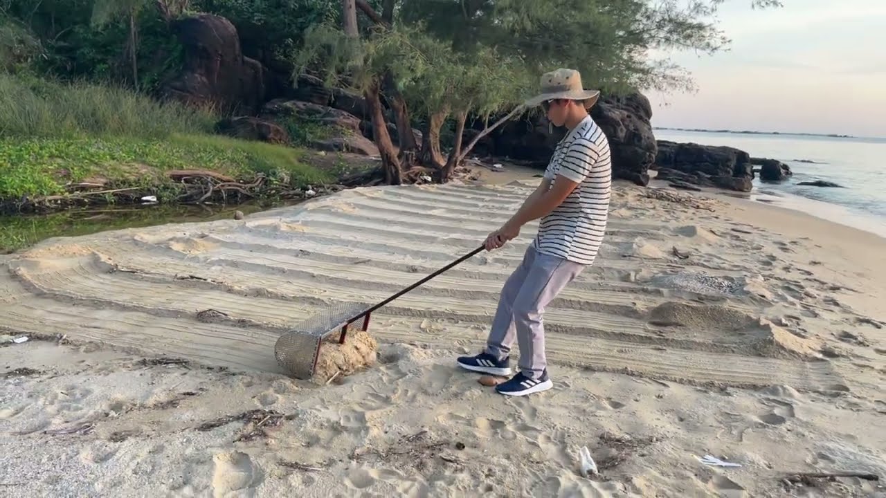 Sunset Beach Clean Up & Hidden Treasure Discovery #2 🌅💰