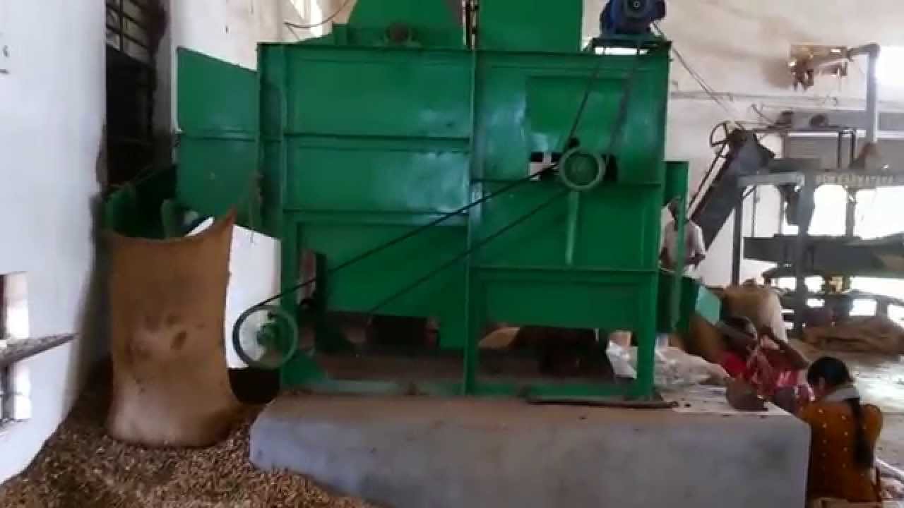 Groundnut pod cleaner, Shramajeevi industries