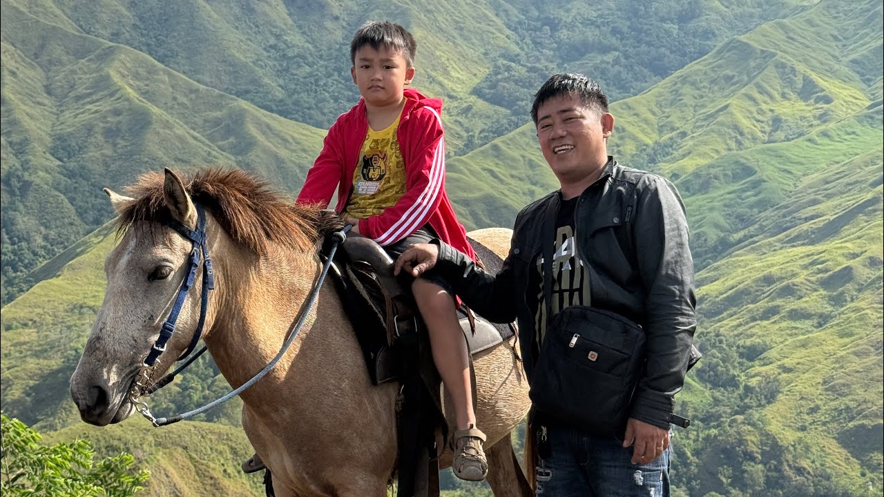 BENCH. HORSE RIDING #horse 