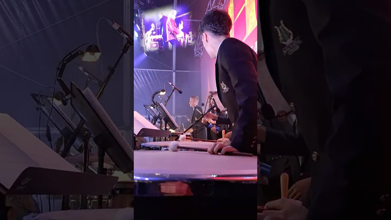 UHF + Banda Marcial de Cinf&atilde;es - Cavalos de Corrida | Cinf&atilde;es 2025 #musicaportuguesa  #uhfrock