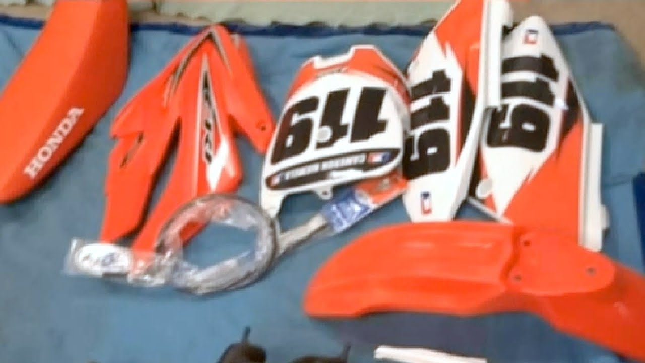 CRF70 Pitbike Build Episode 3 | Suspension and Graphics