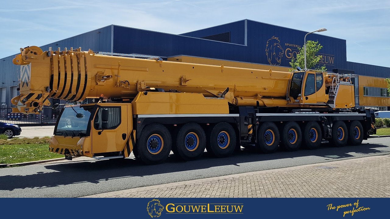 LIEBHERR LTM 1450-8 | PAINTING PROCESS | Paint shop Gouweleeuw