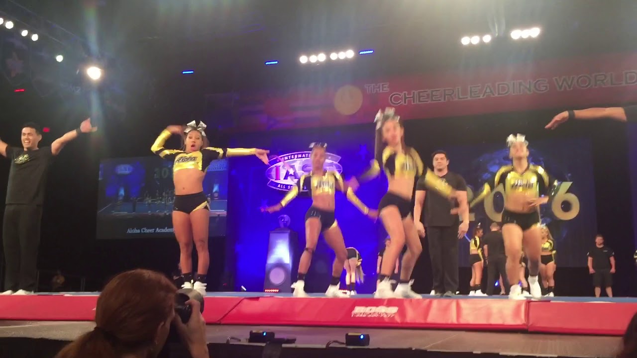 Aloha Cheer Academy Worlds 2016