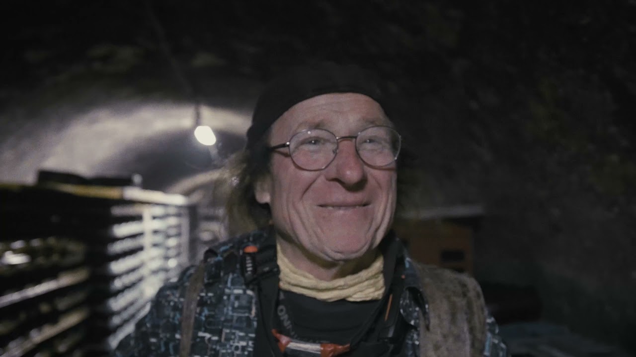 Divinité présente: Jean-pierre Robinot & Thierry Hesnault