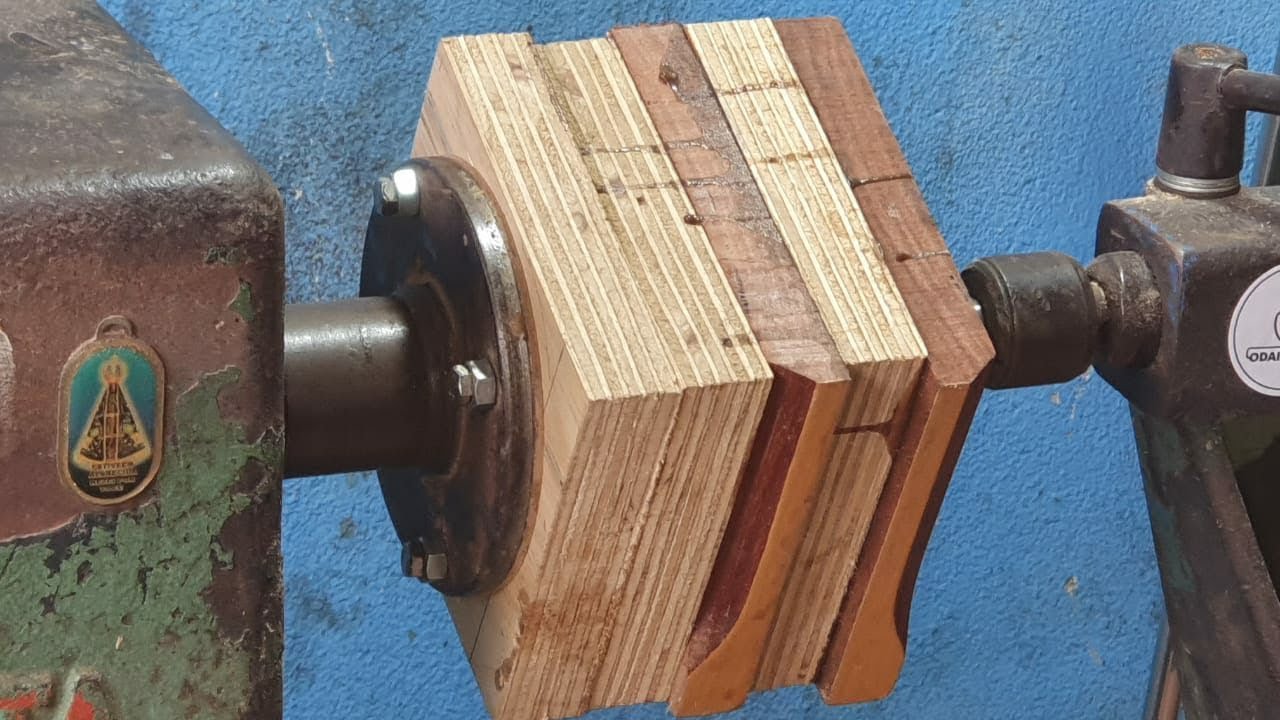 Woodturning This was done with a lot of LOVE/ Esse foi feito com muito AMOR