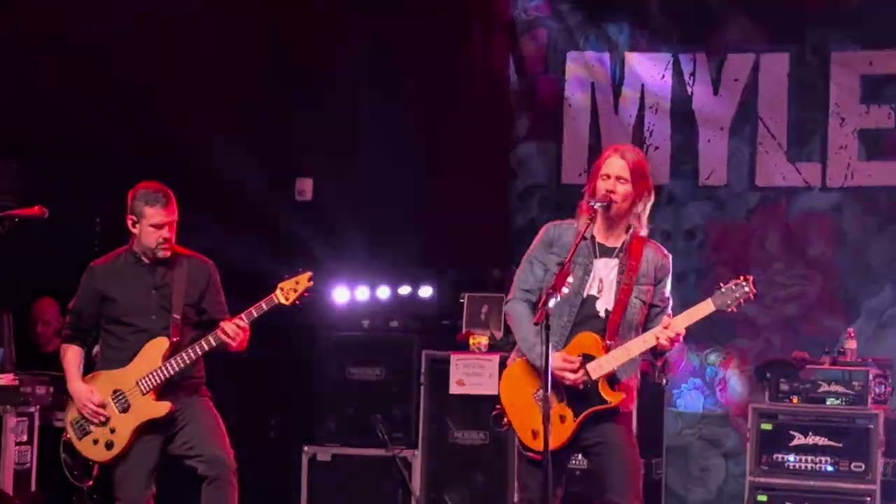 Myles Kennedy - Devil on the Wall live 2025