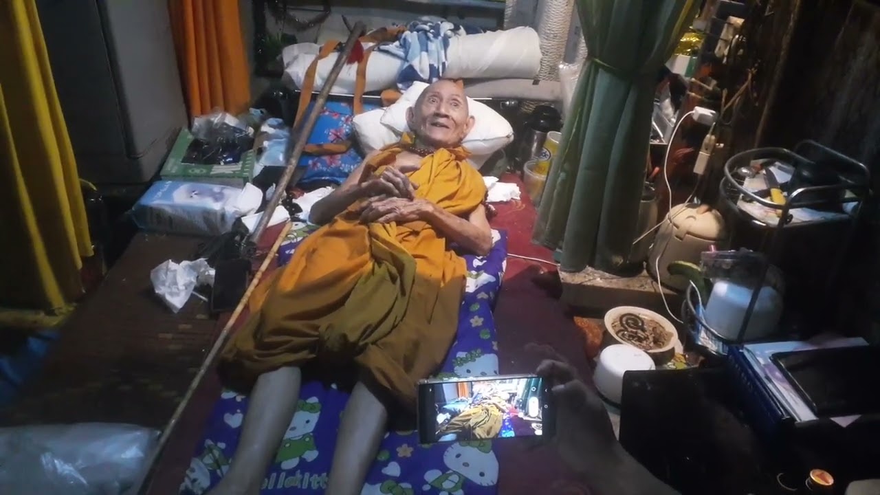 Adi đà phât sů thích trí trung