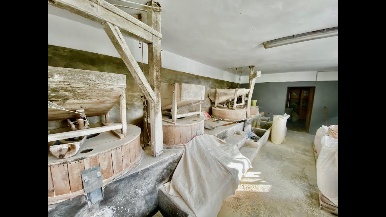 Molino de Agua en Corao la mejor Harina ( Visita obligada , el mejor secreto de los Asturianos )