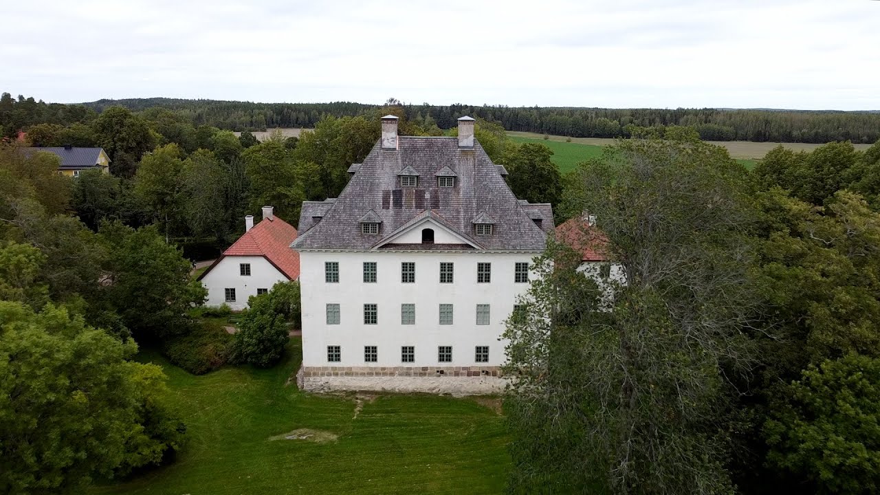 Salapoliisityötä kattorakenteessa
