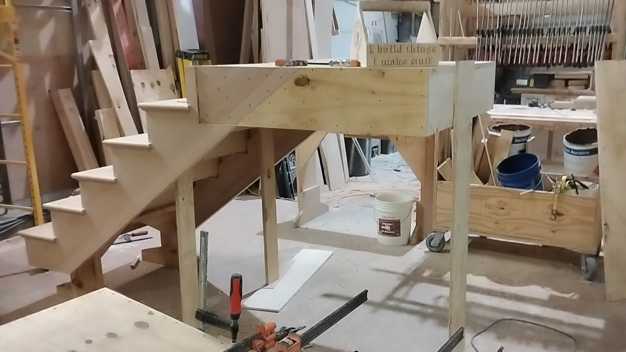 Landing inc stair full timelapse