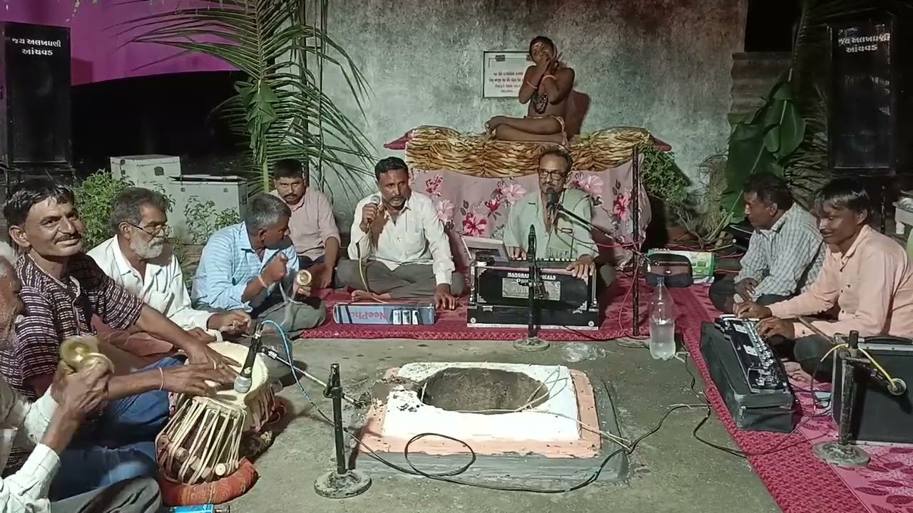 સ્બસ ક્રાઈઆપો ગ્રીફટ મેળવો