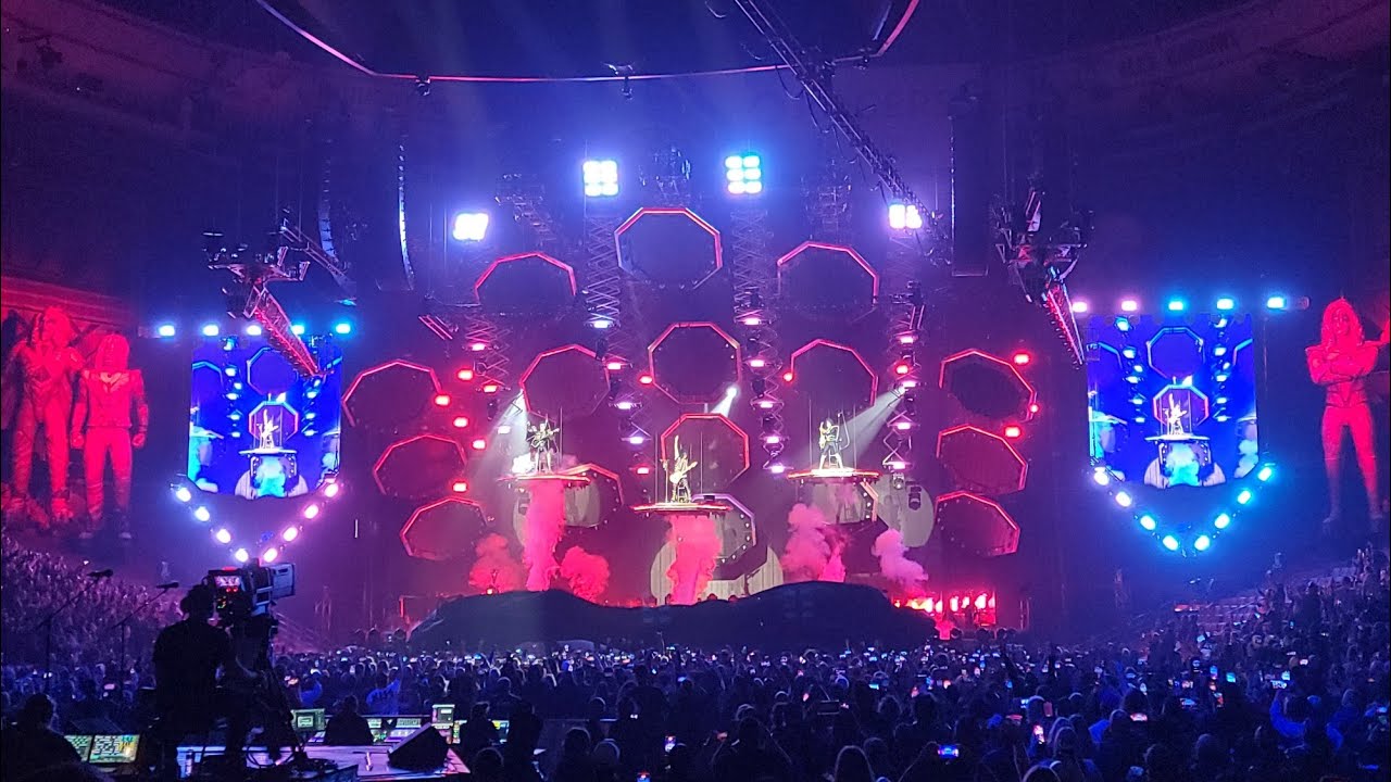 KISS Detroit Rock City [LIVE] End Of The Road Tour 2023 - Vancouver BC Canada