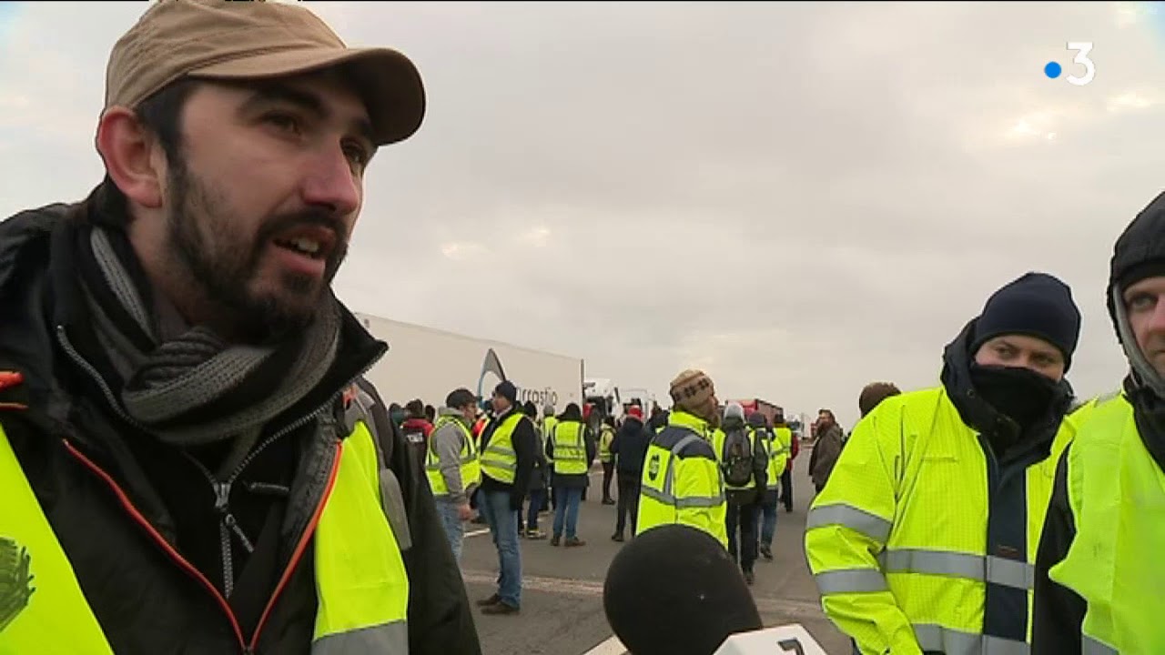 Calais : pour l'Acte 4, les gilets jaunes manifestent dans le calme
