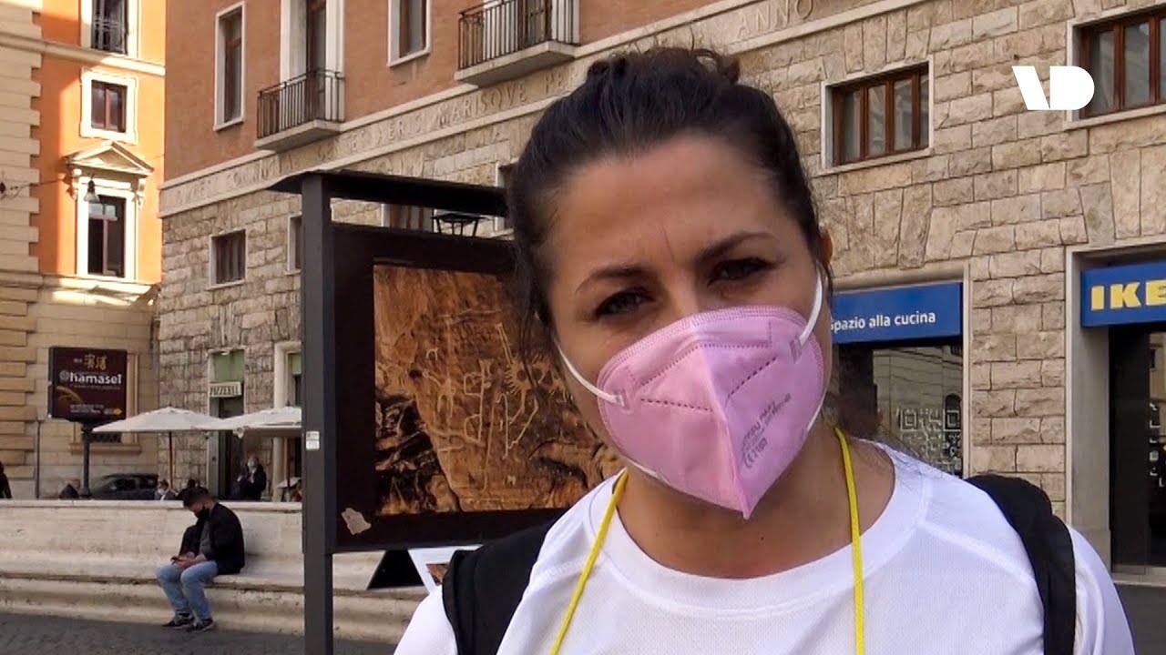 Le voci dei cittadini contro l'ex Ilva di Taranto