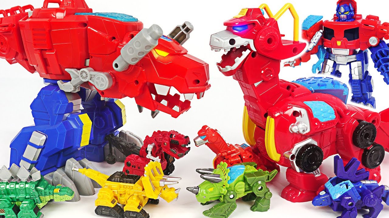 Save the dinotrux! Transformers Rescue Bots giant dinosaur Optimus Primal, Heatwave! 
