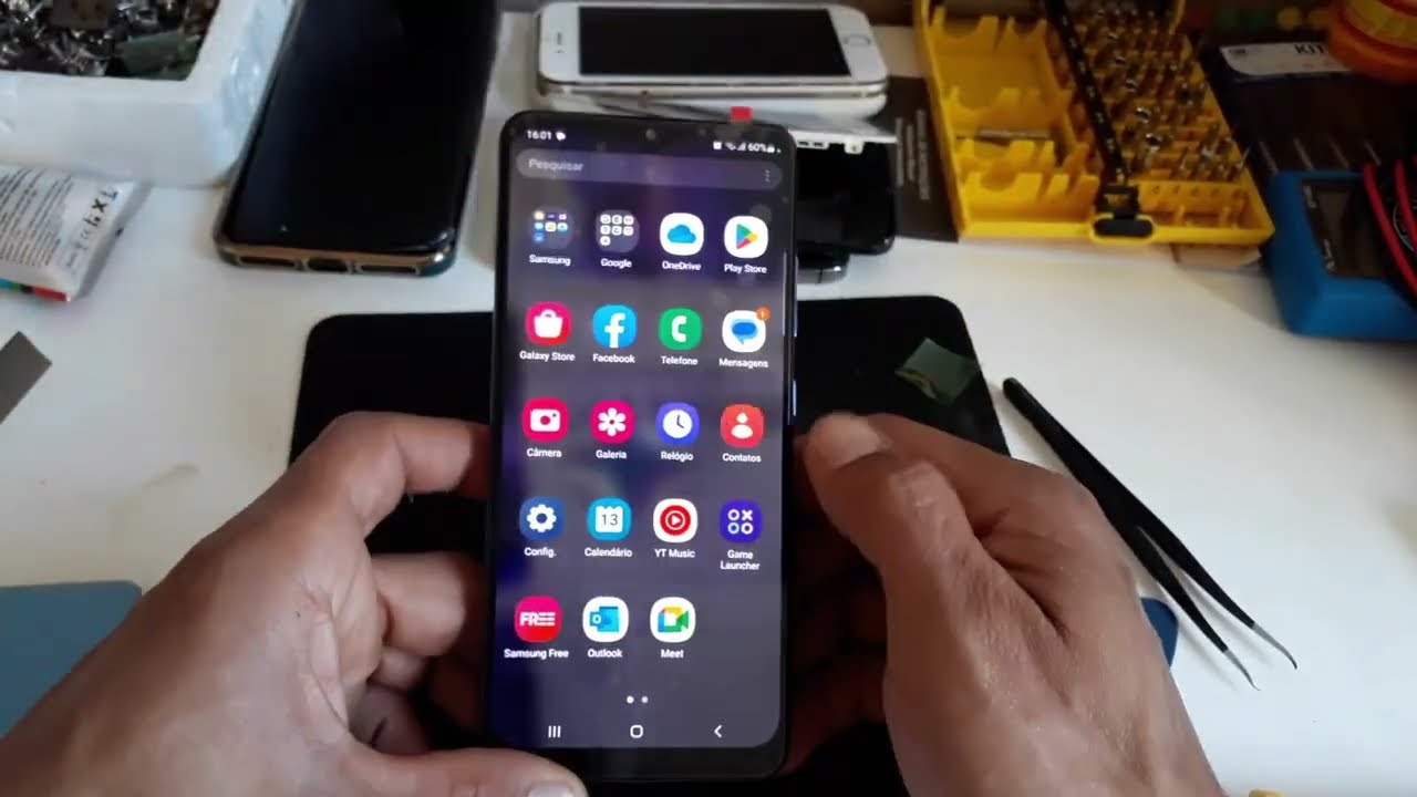 COMO TROCAR A TELA DO SAMSUNG A32 4G (COM ARO) Troca de Tela A32 4G