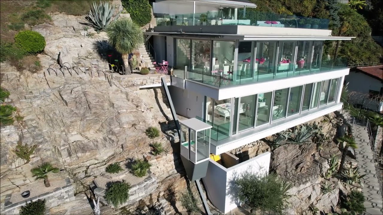 Neue, private Zahnradbahn von Heutschi privater Schrägaufzug in Minusio private inclined lift