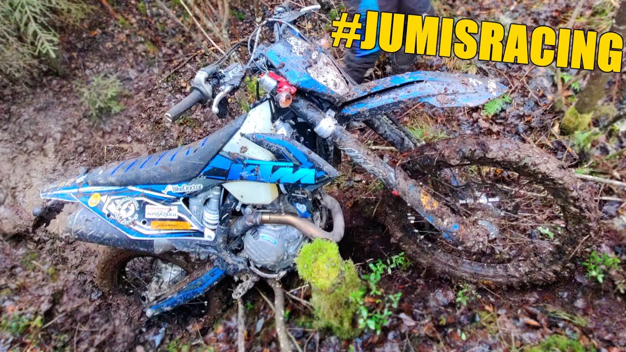 TÄÄ ON SITÄ OIKEAA ENDUROA w/ @MazzaOfficial @Vpartti  @motormans2 @MÖLS
