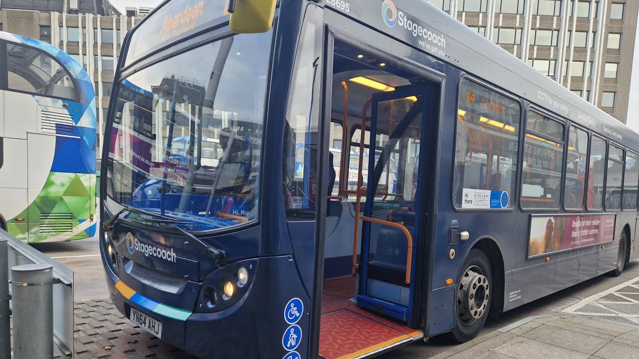 Stagecoach bluebird 28695 YN64AHJ