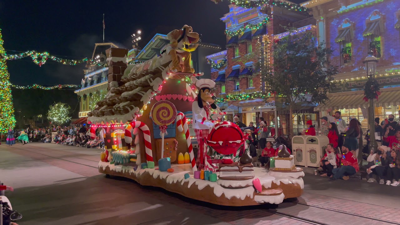 Disneyland Christmas Fantasy Parade