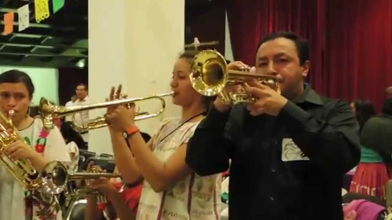 La Mixanteña de Santa Cecilia. Encuentro chilenero: Viento de Guerrero.