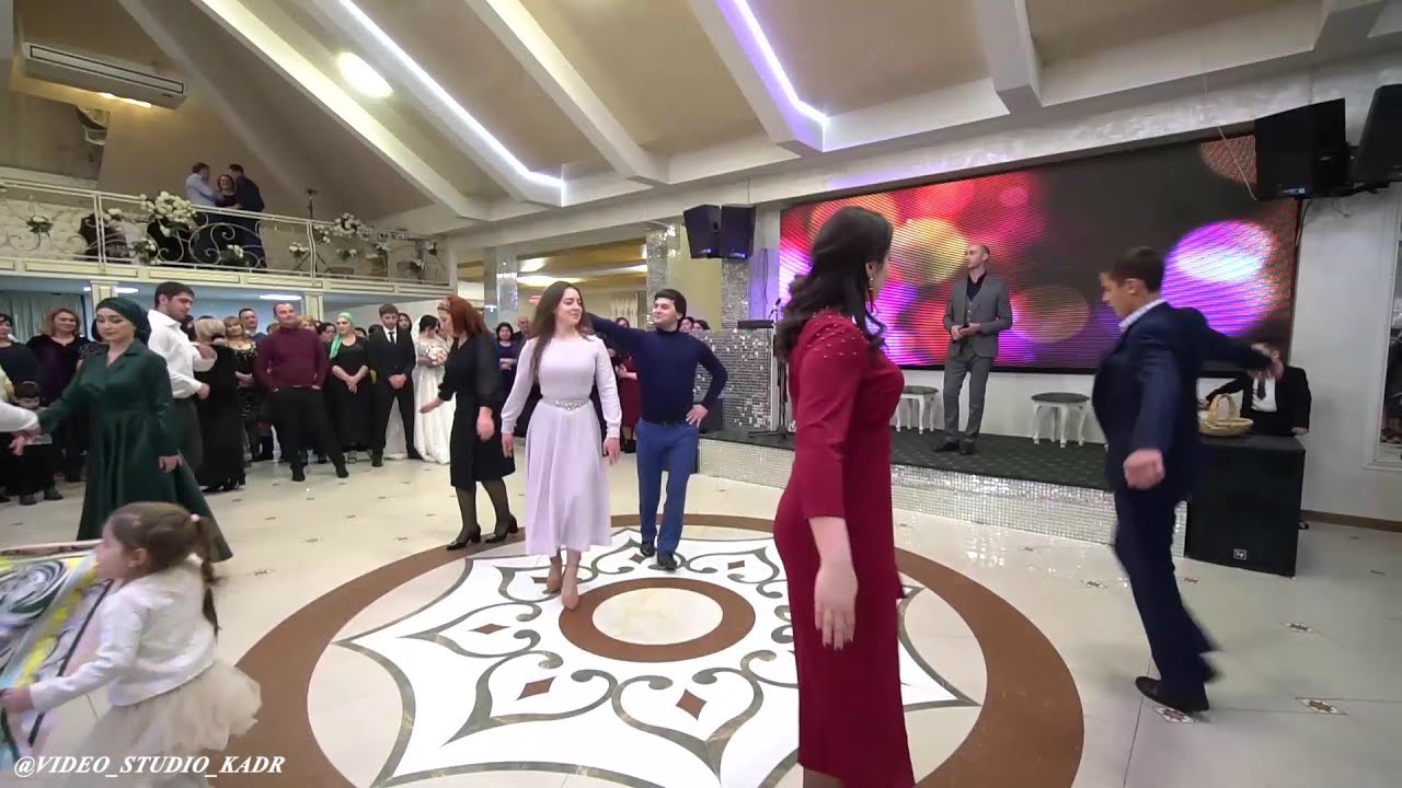 ТАНЦЫ НА БАЛКАРСКОЙ СВАДЬБЕ (ВИДЕОСТУДИЯ 