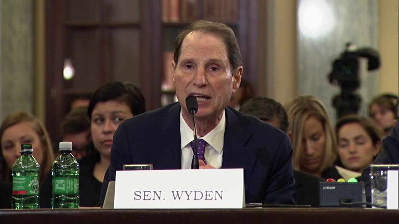 Wyden speaks to importance of CDA 230 at Senate Commerce hearing