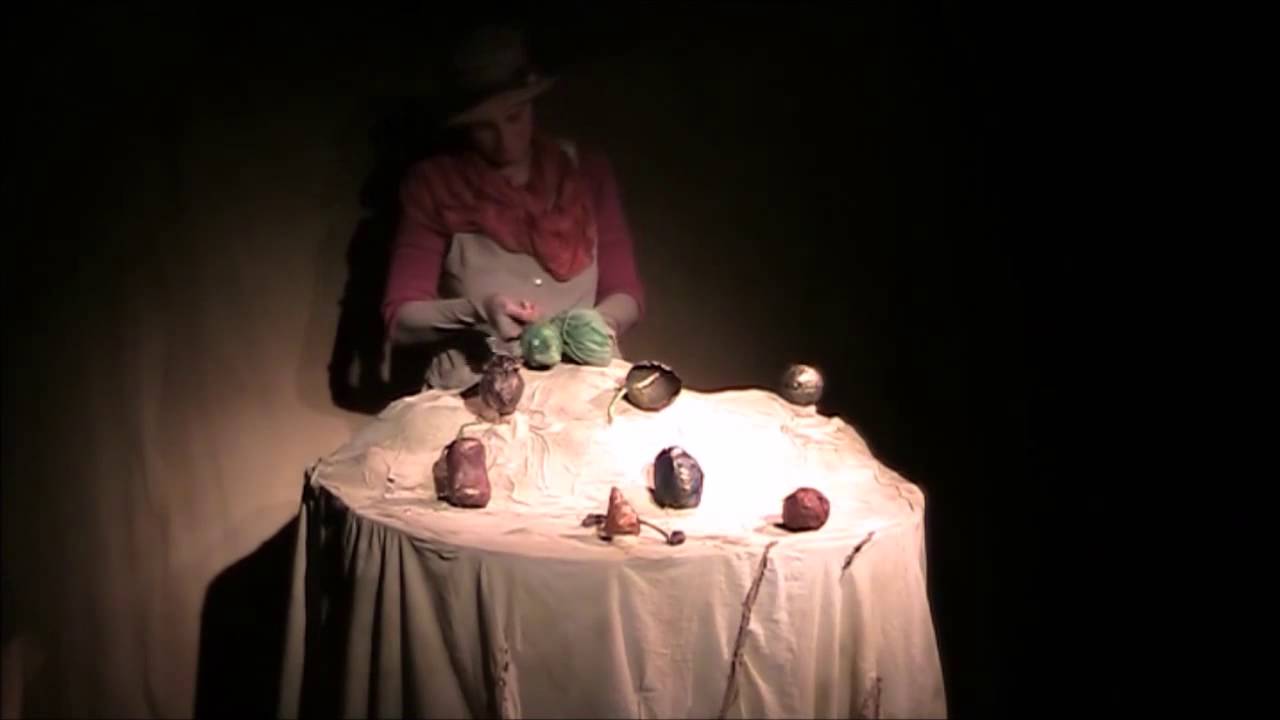 Wilde Hummel - Figurentheater - Kindertheater - 