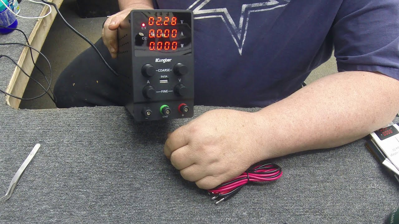 Блок питания постоянного тока Powerbes Kungber с регулируемым напряжением 0-30 В 10 А: обзор и ра...