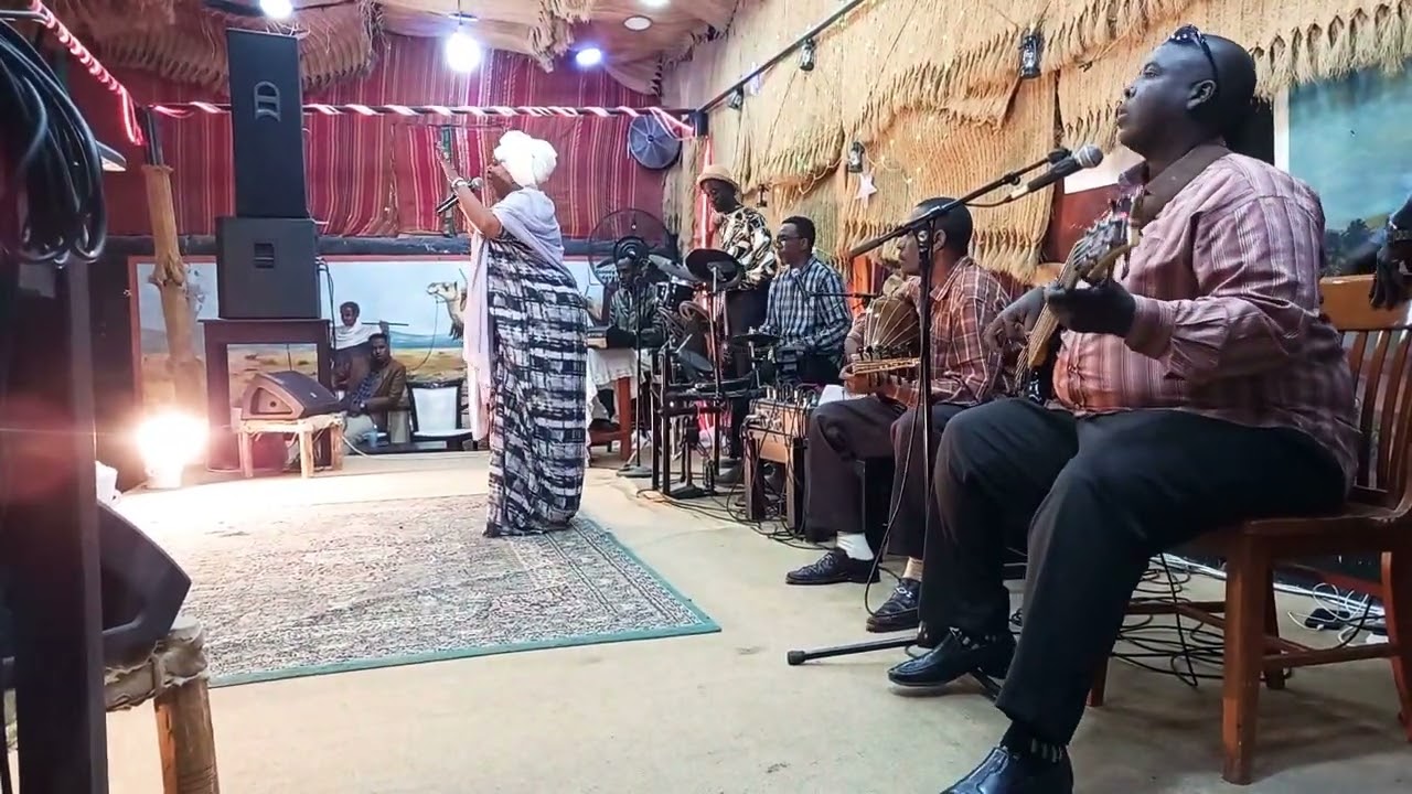 sahra halgan hees aad umacaan hida dhawr hargaysa