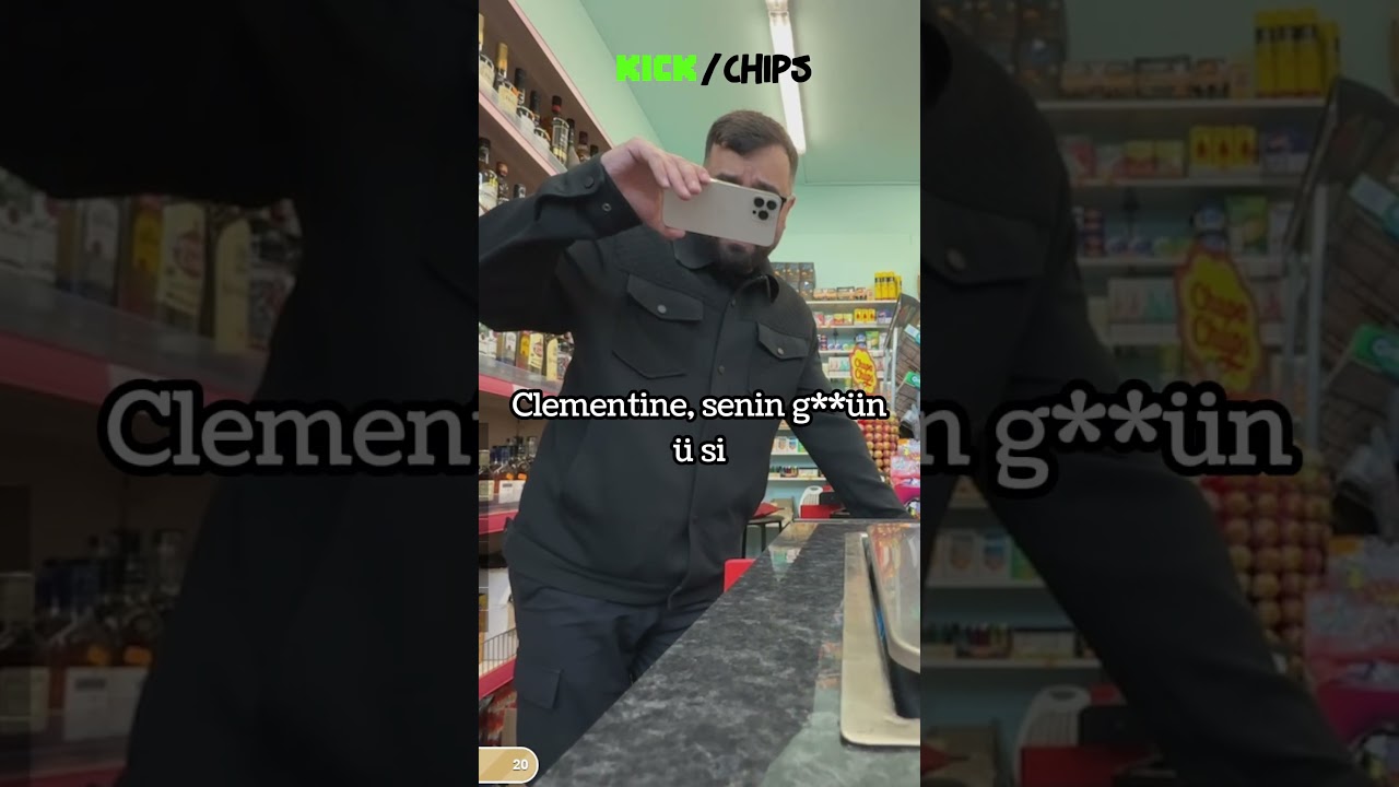 Chips musti ses atana s&ouml;vecekken yanlışlıkla m&uuml;şteriye s&ouml;v&uuml;yor #streamer #irl