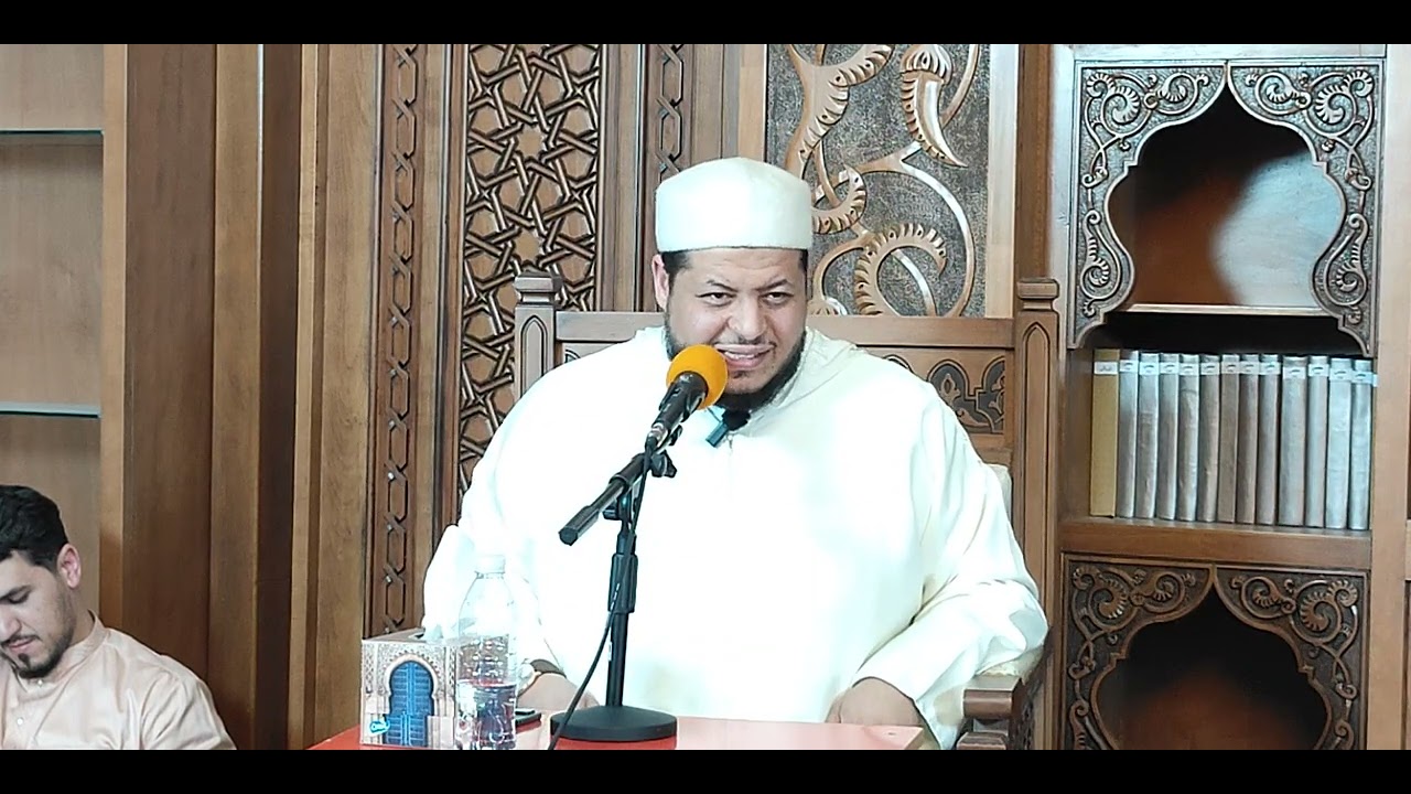 يا محمد مبروك عليك والجزائر رجعت لك كلمه القاها فضيله الشيخ العلامه حمزه بلقاسم الجزائري حفظه الله