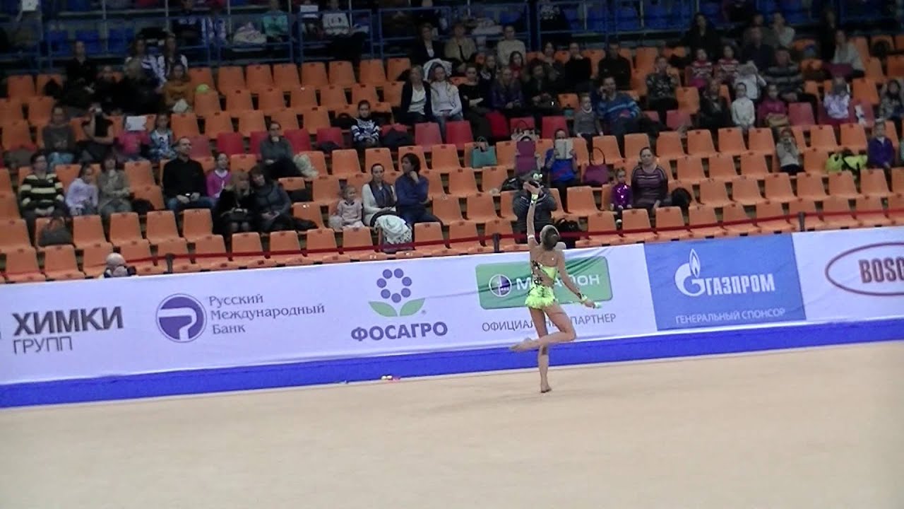 Olesiya Petrova (RUS)  clubs  Grand Prix Moscow 2013