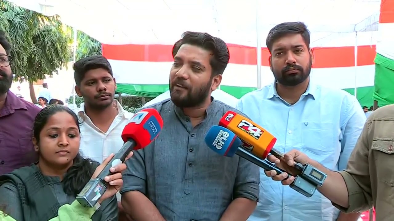 'രാഹുൽ ​ഗാന്ധി ഇതിലൊന്നും ഭയപ്പെടുന്നയാളല്ല: അദ്ദേഹത്തി​ന്റെ അനിവാര്യത രാജ്യത്തിനുണ്ട്'