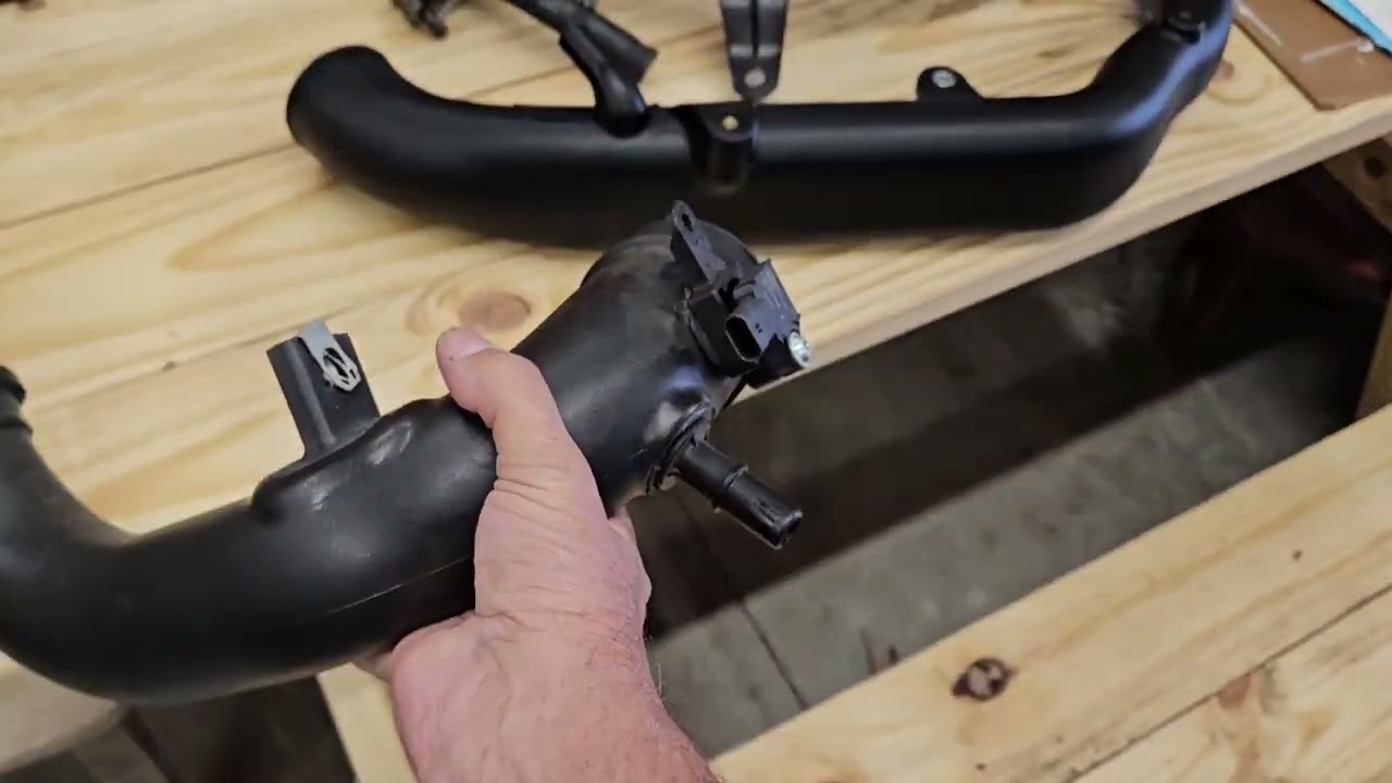 2024 Ford Bronco K&N Charge Pipe Install 2.7L