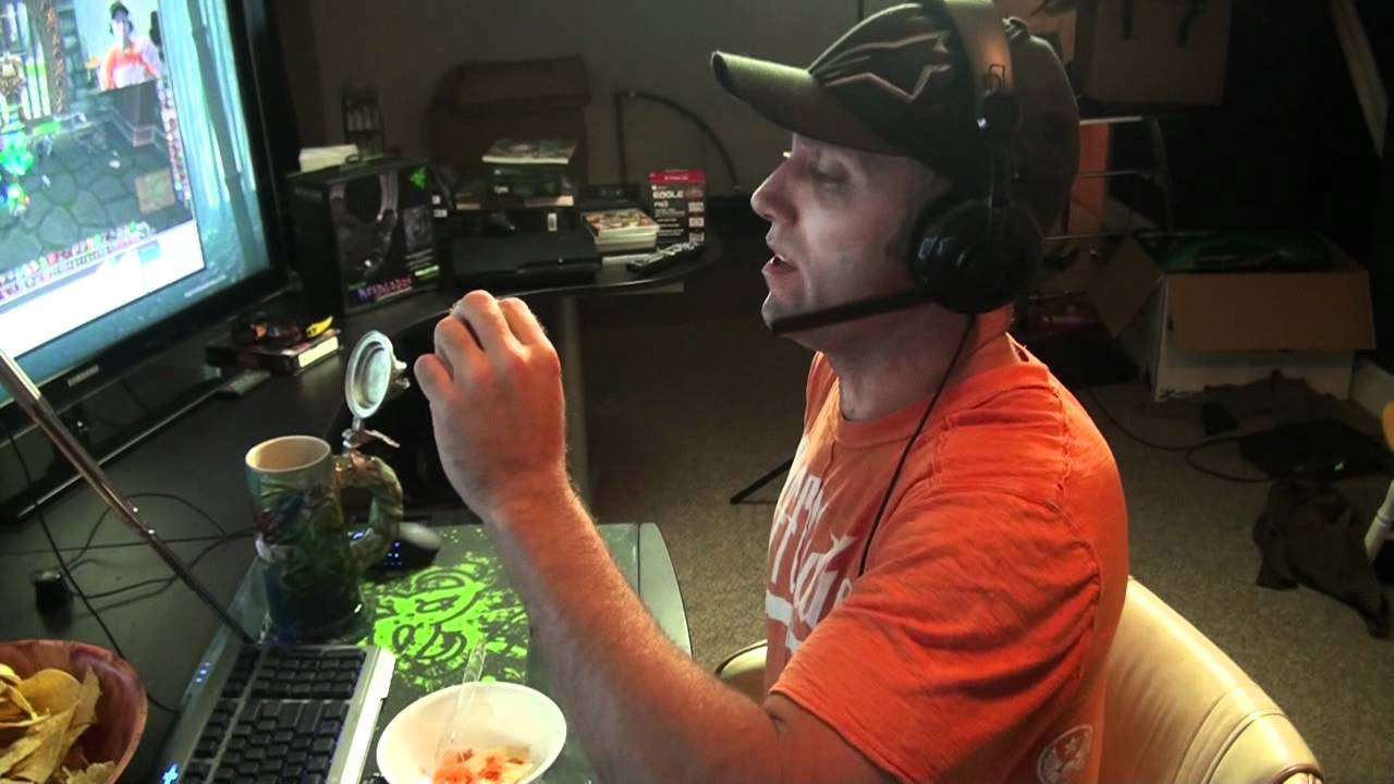 live-stream day+ hot sauce