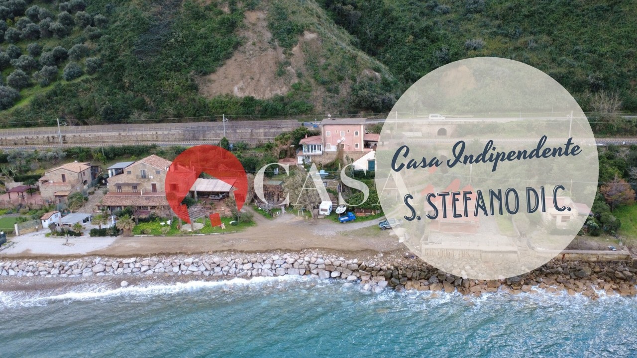 IN VENDITA CASA INDIPENDENTE A 10 METRI DAL MARE