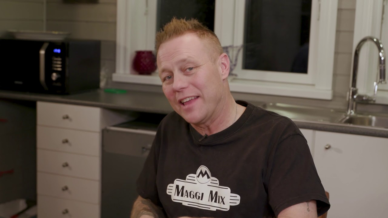 HEIMSÓKN TIL FÚSA Í FISKBÚÐ FÚSA